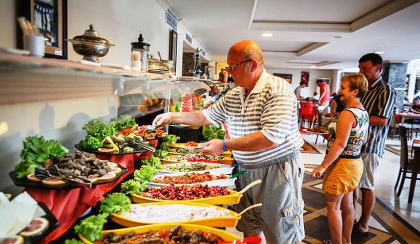 Фотография: Тайна шведского стола, или Почему об этом формате подачи пищи знают только русские №8 - BigPicture.ru