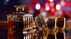Фотография: 12 необычных и креативных декантеров и бутылок виски №1 - BigPicture.ru