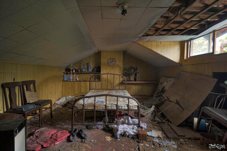 Фотография: 22 гипнотизирующих фотографий заброшенных мест и зданий №15 - BigPicture.ru