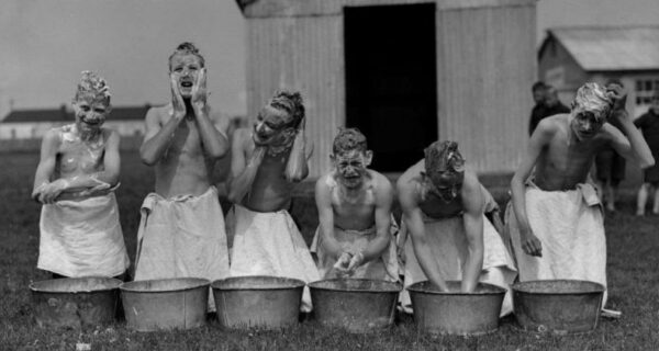 Почему в СССР было принято мыться не чаще раза в неделю