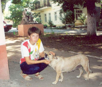 Оксана Малая – девочка-Маугли из Украины, которую воспитали собаки