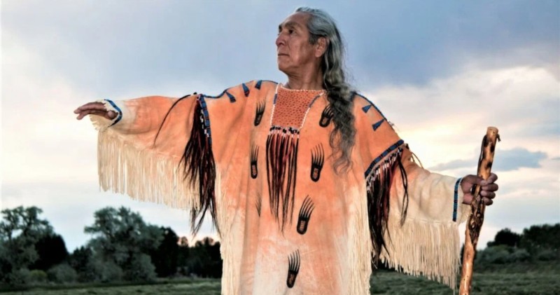 Открытки середины прошлого века: 30 колоритных фотографий американских индейцев