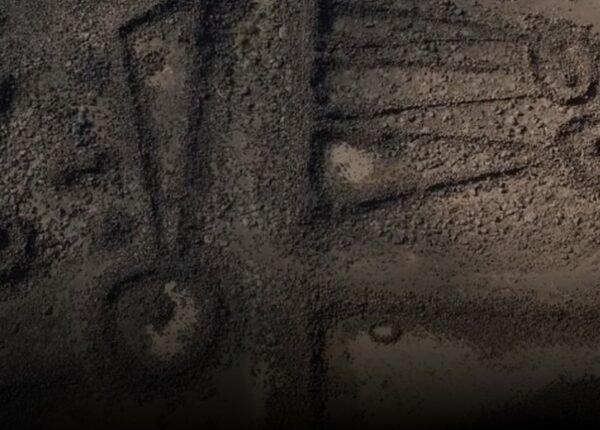 ГЛАС.RU: В Саудовской Аравии обнаружены затерянные древние дороги и гробницы возрастом 4500 лет
