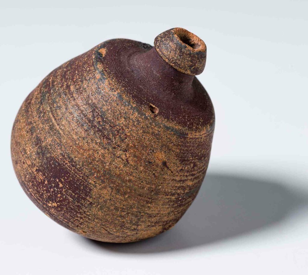 В Иерусалиме археологи нашли средневековые ручные гранаты