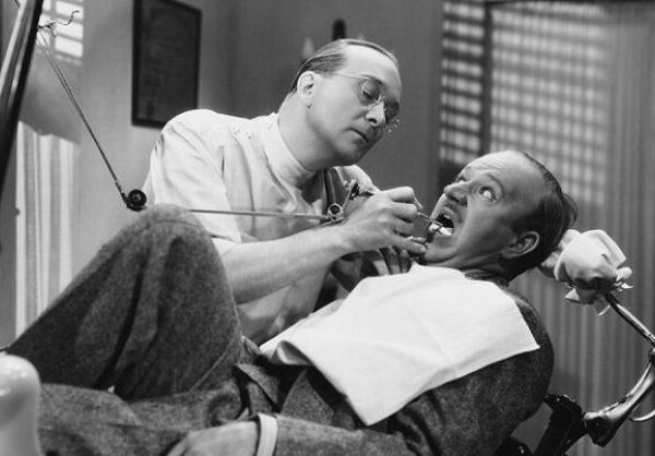 Как существовала платная стоматология в СССР — стране бесплатной медицины