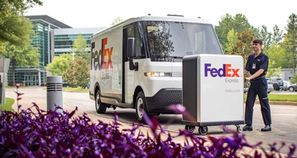 По США уже несколько лет разъезжает неуловимый труп