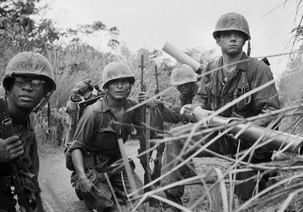 Что такое фрэггинг и почему его боялись офицеры армии США во Вьетнаме