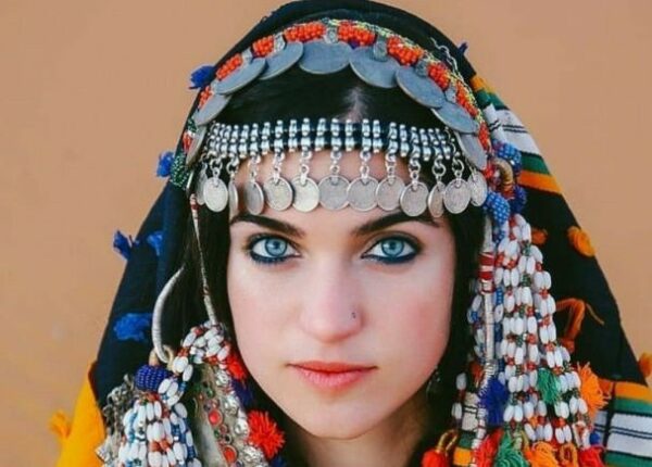 Амазахи — коренные светлокожие африканцы, родственные армянам