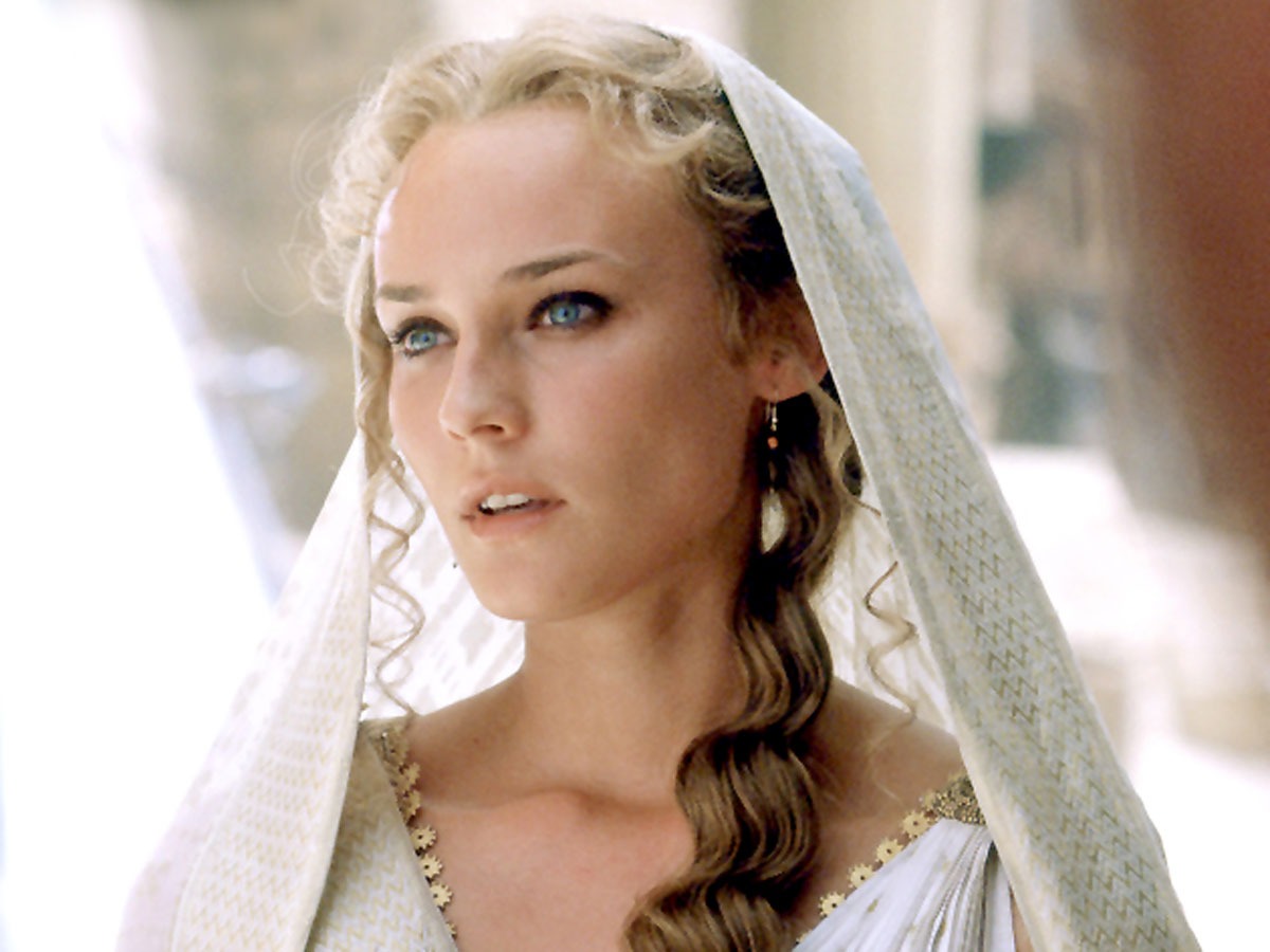 Диана Крюгер в роли Елены Троянской