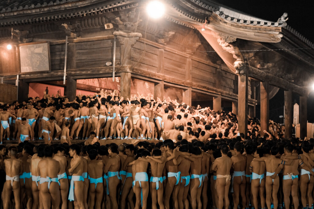 Hadaka matsuri ( naked festival ) in saidaiji, japan