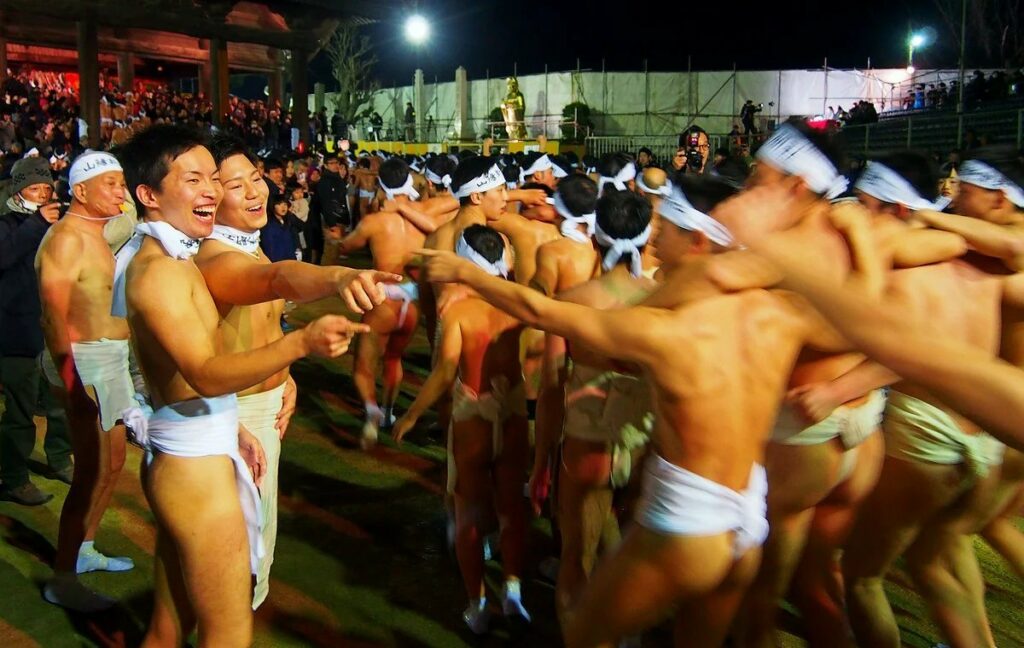 Bigpicture.ru Хадака мацури – праздник голых мужчин в Японии