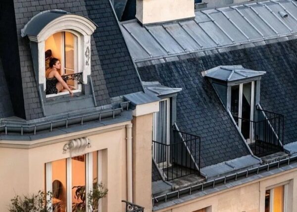 Подглядывая за парижанами: окна и балконы французской столицы