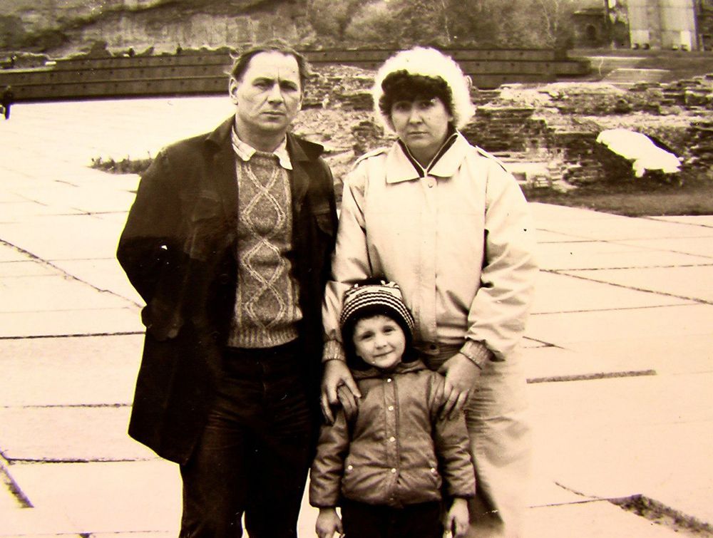 Bigpicture.ru Вячеслав Крашенинников со своими родителями