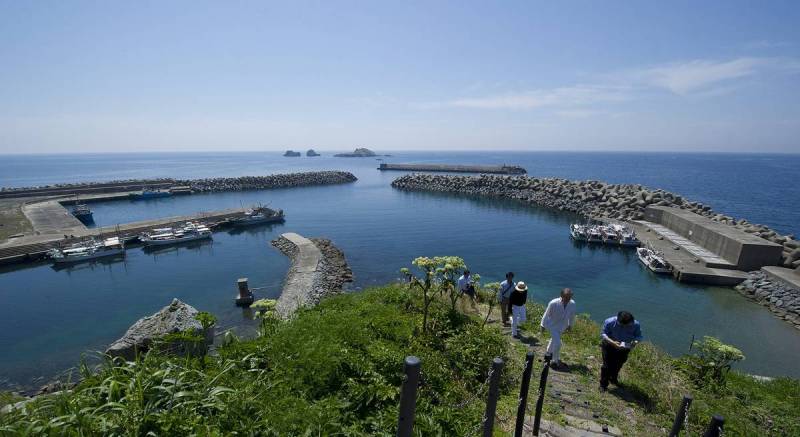 Bigpicture.ru Окиносима, японский остров, куда запрещено приезжать женщинам