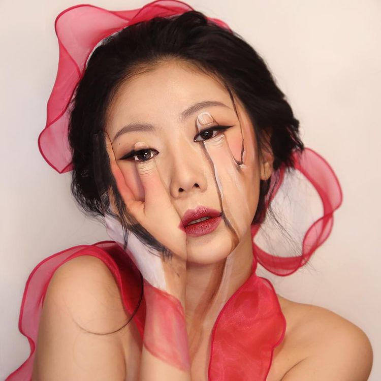 Bigpicture ru кореянка создает оптические иллюзии на собственном теле 16