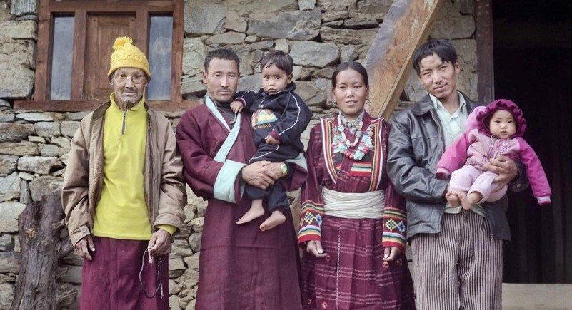 Bigpicture.ru почему в Тибете братьев женят на одной девушке