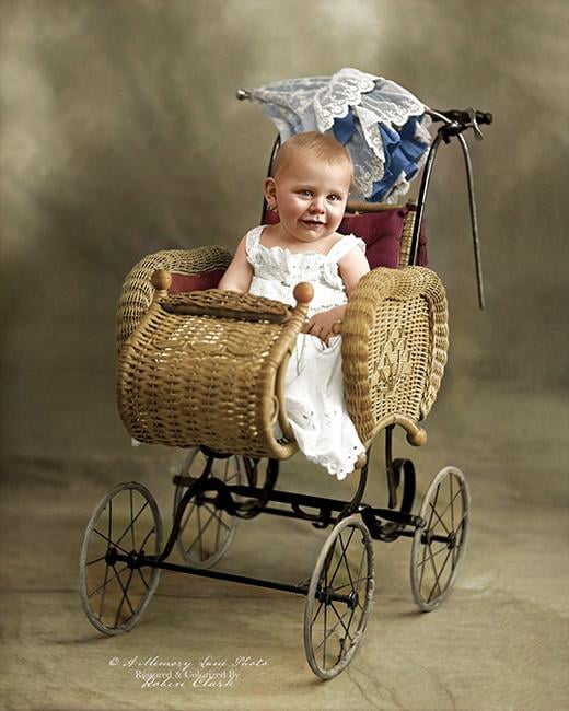 Bigpicture.ru Детские коляски разных эпох, поражающие своим безумным дизайном