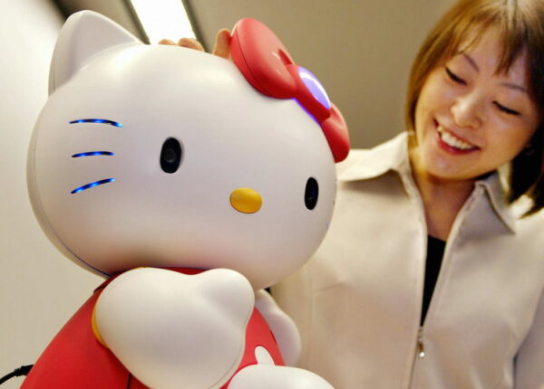Как изображение кошки с бантом превратилось в самый узнаваемый бренд Hello Kitty