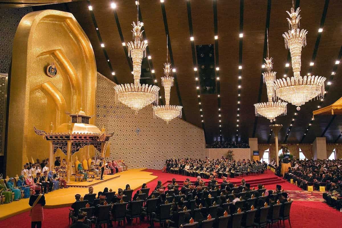 Сцена выступление Майкла Джексона юбилей султана Брунея 1996