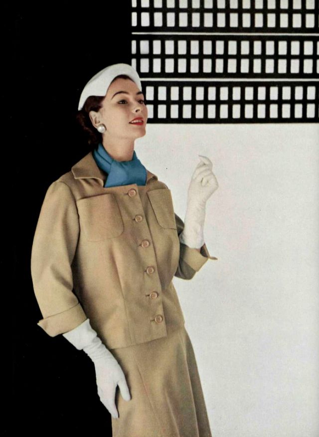 Bigpicture.ru Модели в нарядах модного дома Jean Patou 1950-х годов 04