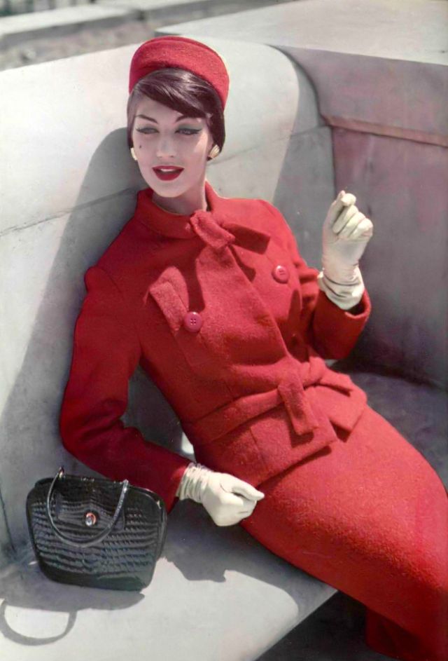 Bigpicture.ru Модели в нарядах модного дома Jean Patou 1950-х годов 23