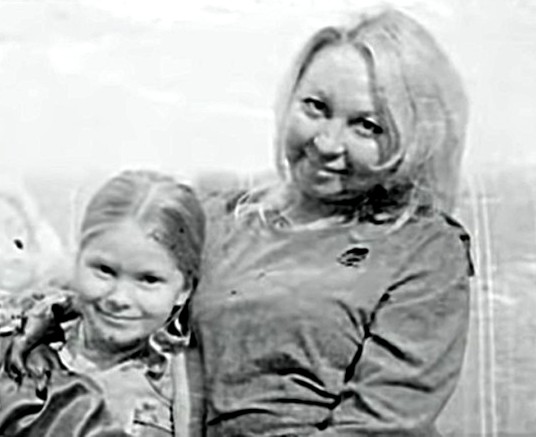 Bigpicture.ru Варвара Съедина с дочкой