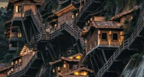 Как появилась «вертикальная» китайская деревня Вансянь и кто в ней живет