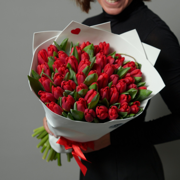 Bigpicture ru букет из 51 красного тюльпана