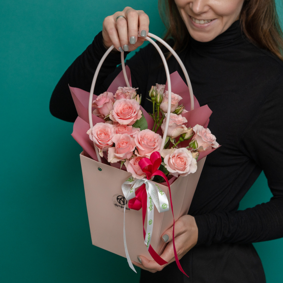 Bigpicture ru сумочка с розовой кустовой розой