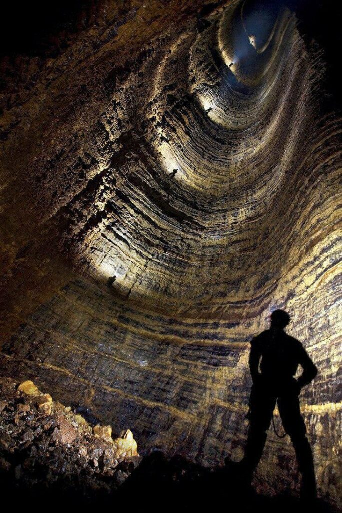 Bigpicture.ru Воронья пещера, или пещера Крубера