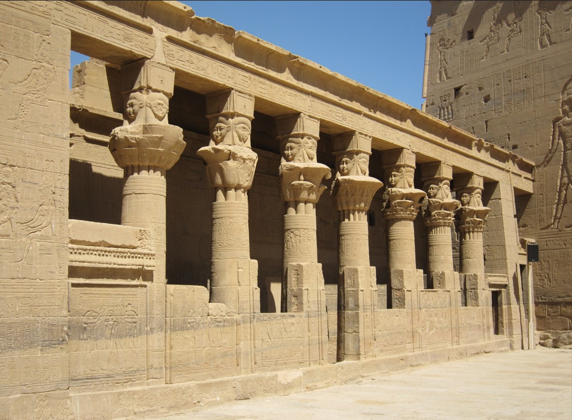 Храм Хатхор в Дендере