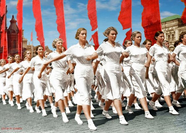 5 вещей, за которые советским женщинам должно было быть стыдно