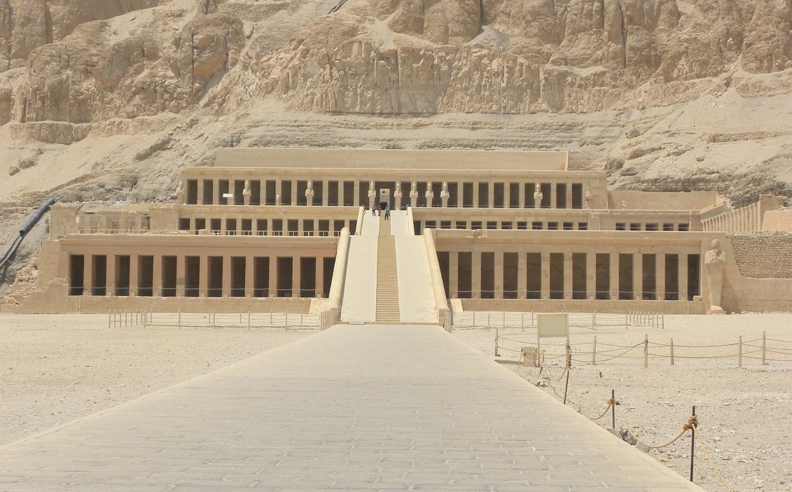 Храм Хатшепсут в Египте