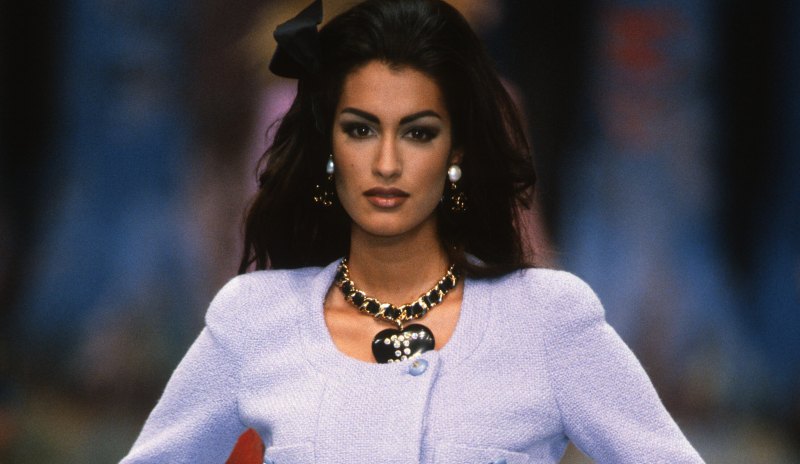 Кадр со съемок или светского мероприятия с Ясмин Гаури (Yasmeen Ghauri)