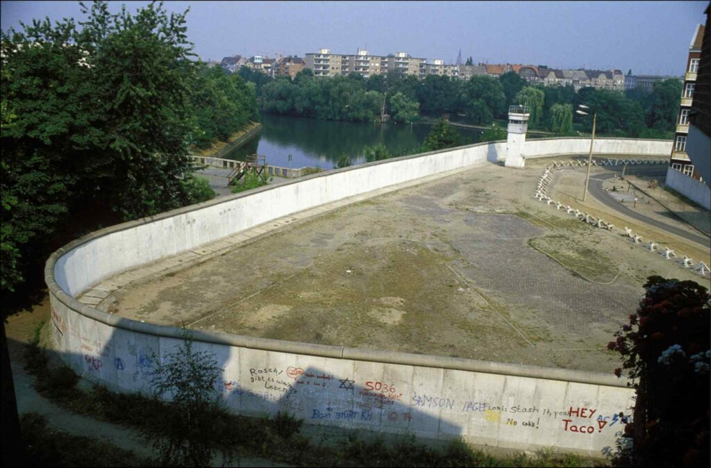 Повседневная жизнь вдоль стены, Восточный Берлин, 1985 год