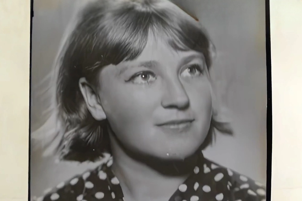 Нина Петухова, первая жертва маньяка Филиппенко, 19 лет, завод Красный Треугольник