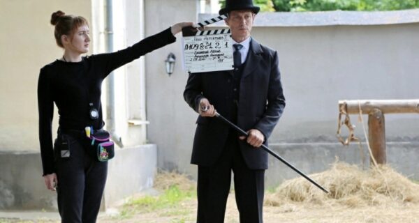 Зачем кинематографистам на съемочной площадке нужна хлопушка-нумератор