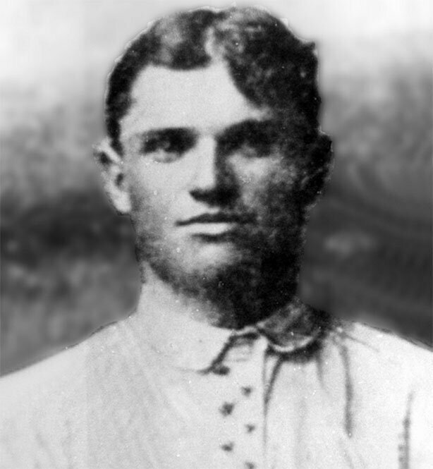 Порфирий Иванов в молодости, около 25 лет, портрет