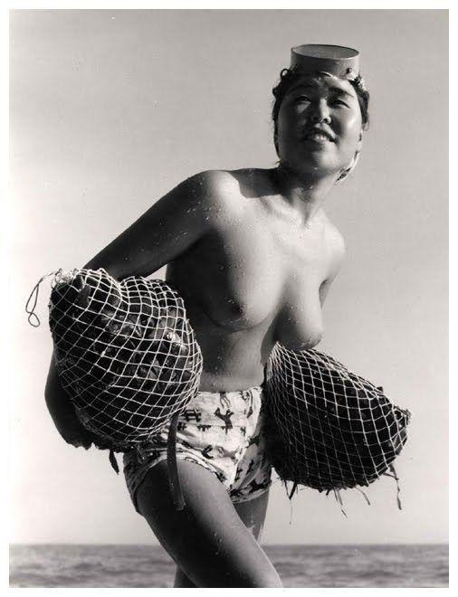 Ивасе Есиюке (Iwase Yoshiyuki) - красота ныряльщиц ама
