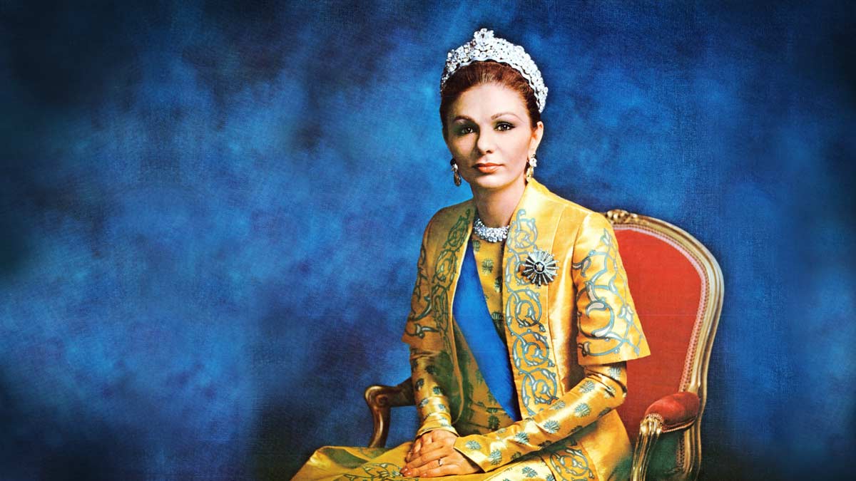 Портрет Фарах Пехлеви (Farah Pahlavi), последней императрицы Ирана, в зрелом возрасте