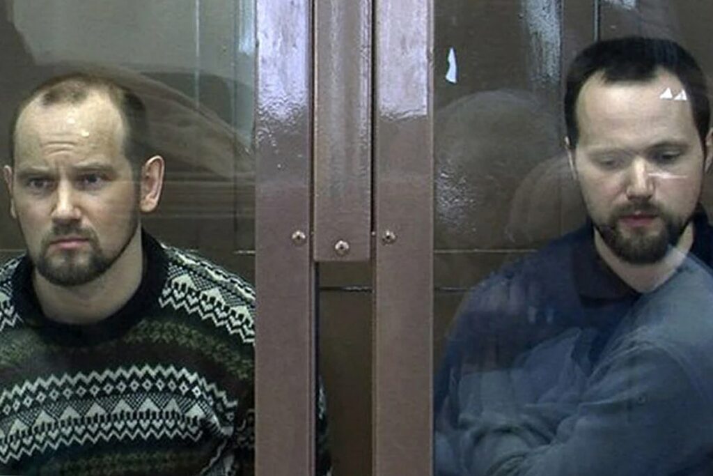 Дмитрий и Вячеслав Сидоровы в суде