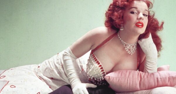 Блейз Старр — рыжая королева стриптиза и скандалов