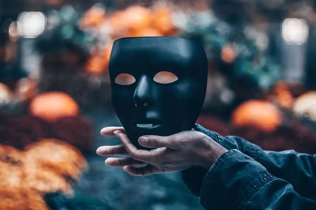 Bigpicture ru 3632173 0 61431400 1744011490 anonymous faceless mask identity mystery by john noonan cc0 via unsplash 1200x800 100766357 orig jpg