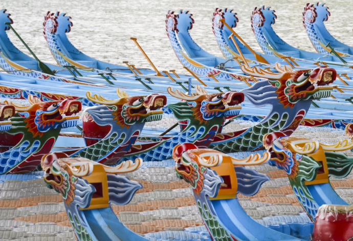 Bigpicture ru china lodki drakon titul 690x473