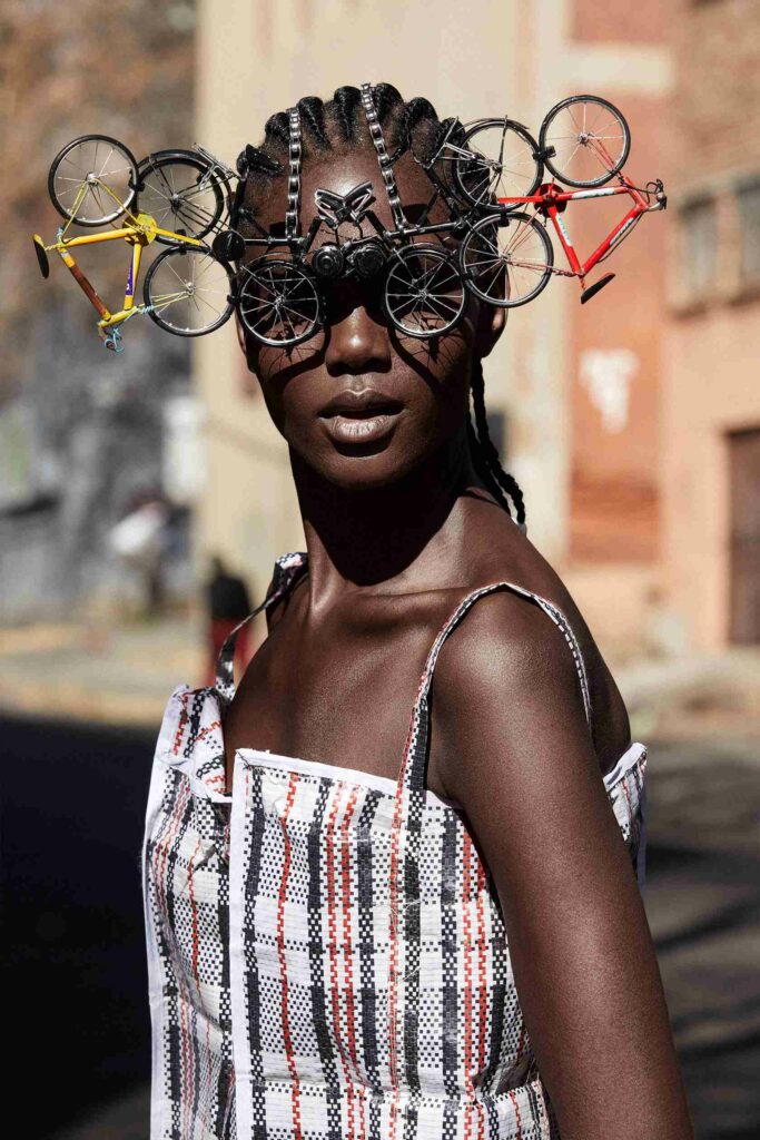 Джастин Дингуолл фотограф южноафриканская фотография жестяные игрушки