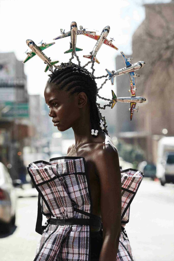 Rerouted фотосерия Джастин Дингуолл модель головной убор самолёт