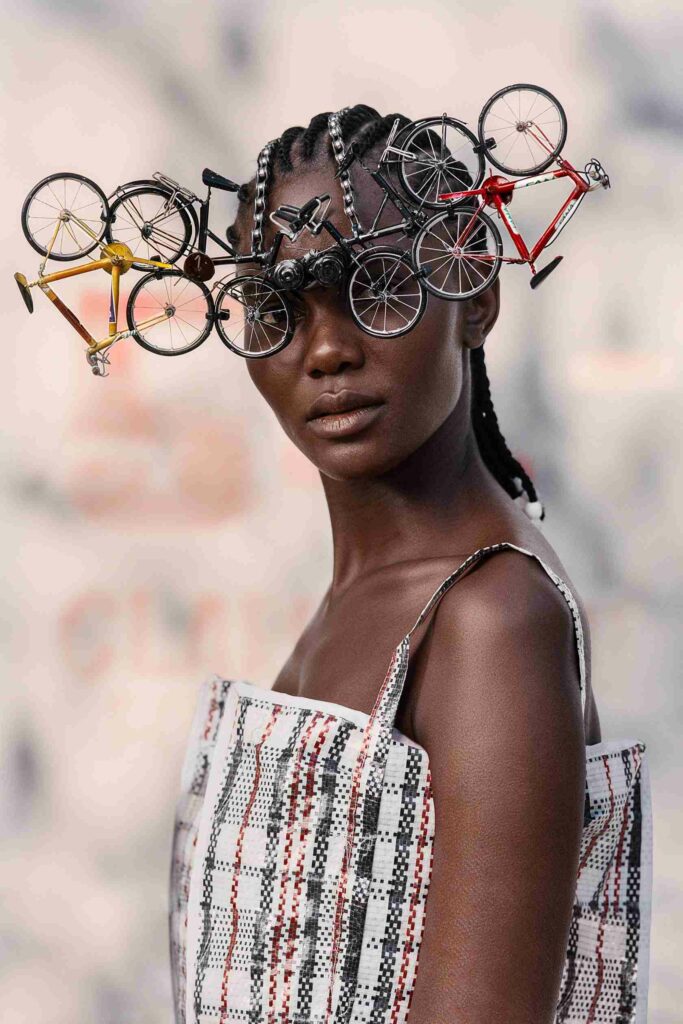 Rerouted фотосерия Джастин Дингуолл модель головной убор транспорт