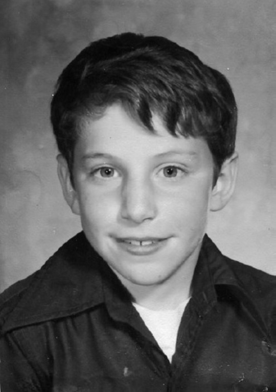 12-летний Kevin Mitnick уже взломавший телефонную сеть Лос-Анджелеса