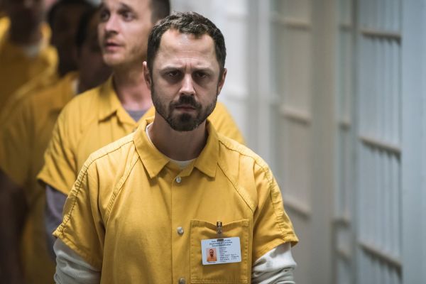 Мариус в роли Пита Мерфи: двойная жизнь мошенника в 'Sneaky Pete'