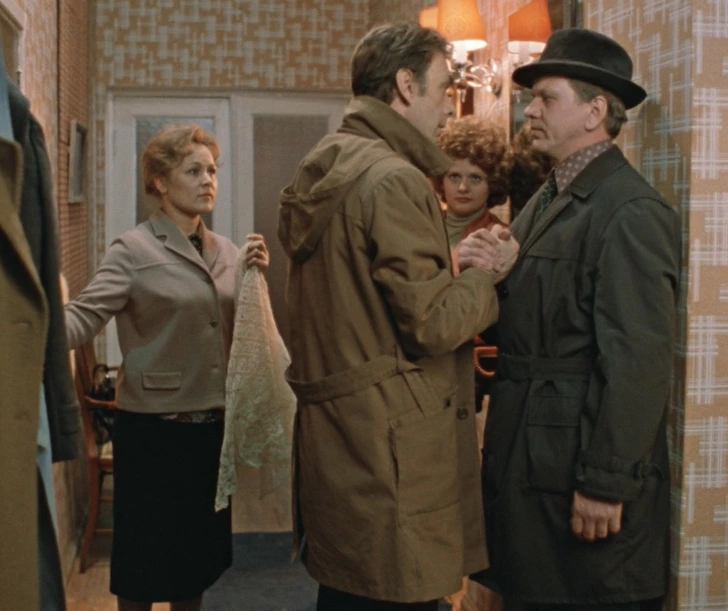 Кадр из фильма &laquo;Москва слезам не верит&raquo; &mdash; встреча Катерины с Гошей